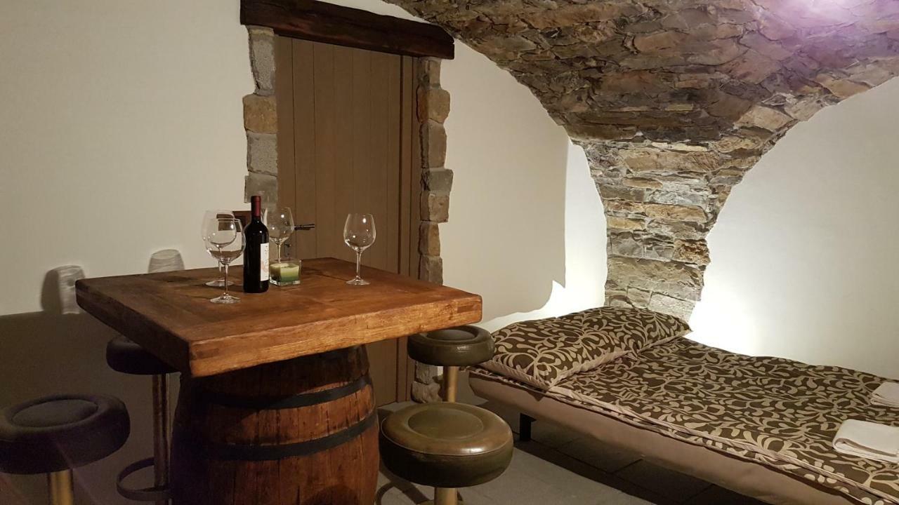 Wine Cellar Room Vipava Exterior foto